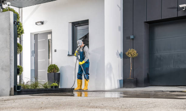 Best Residential Pressure Washing in The Galena Territory, IL